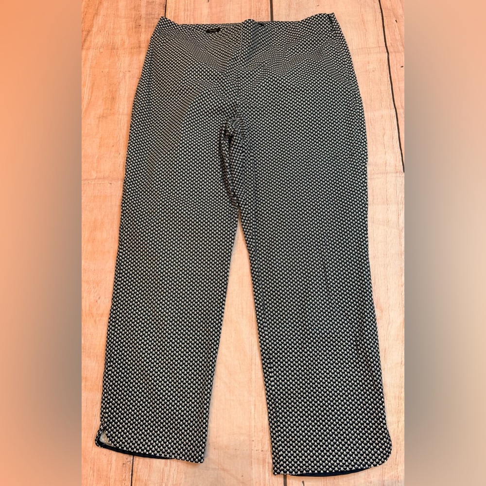 Talbots Woman’s Pants Size 12 Navy Blue Straight Heritage Sailboats Coastal